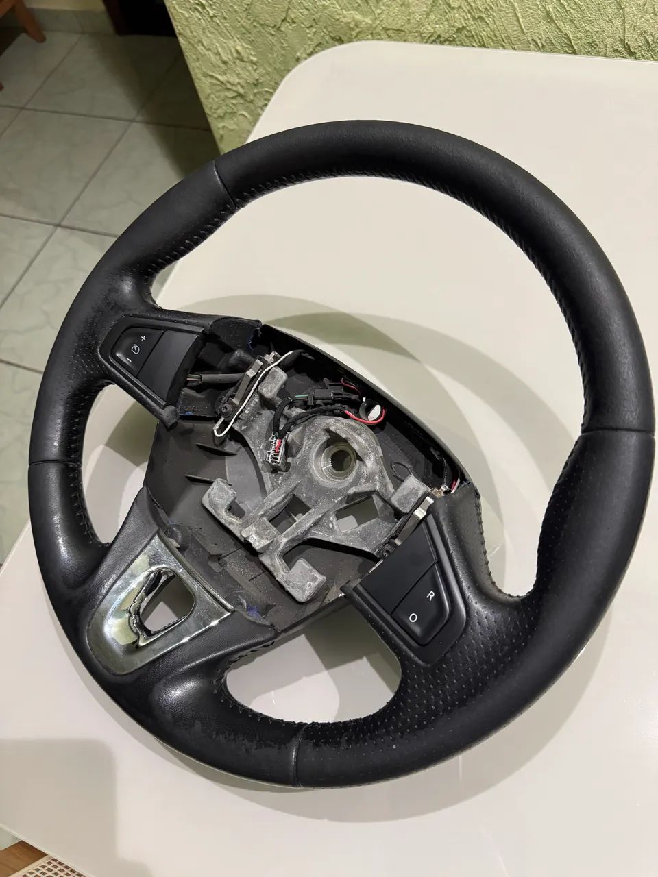 Volante com comandos Fluence  - Foto 4