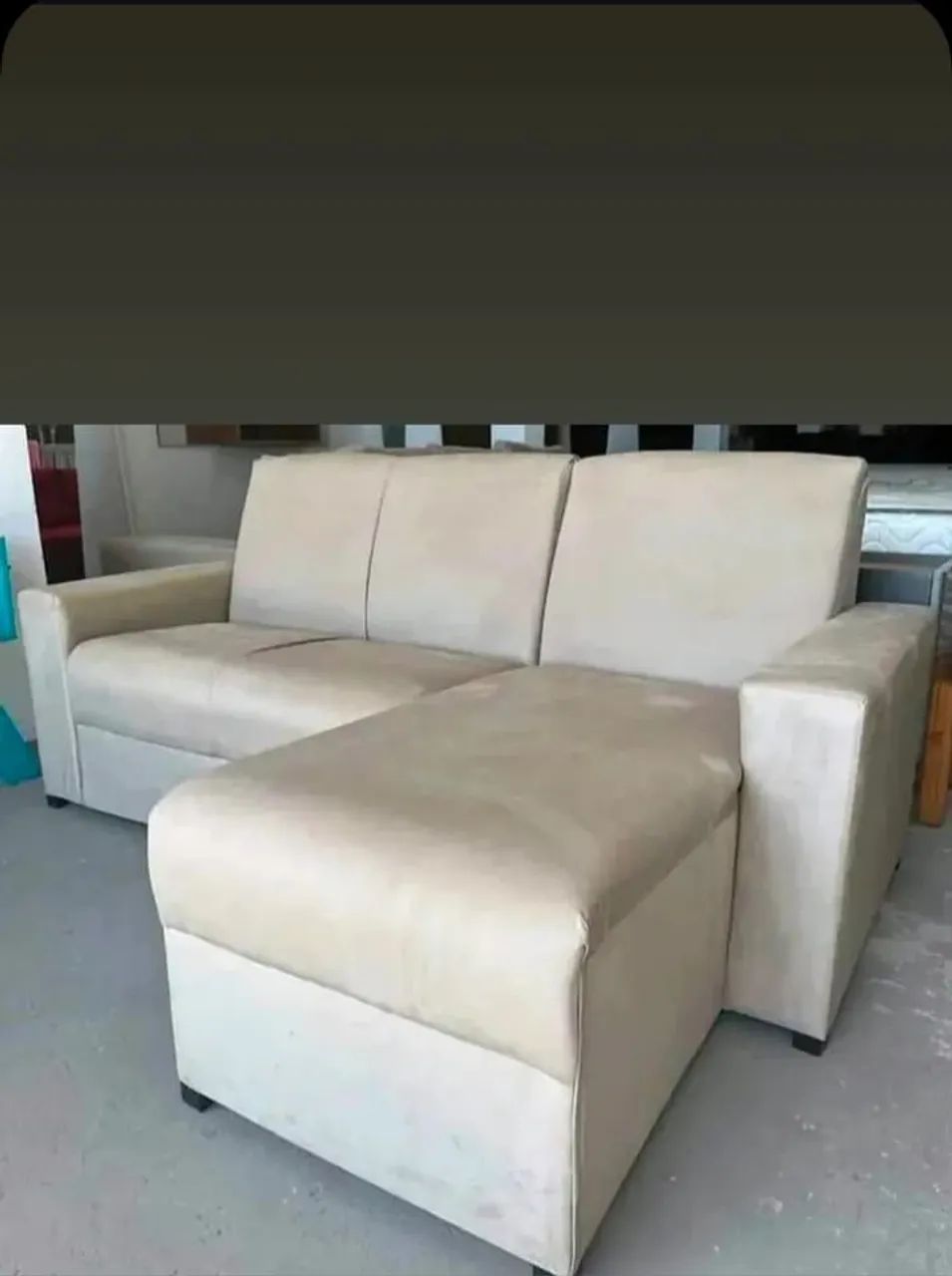 Sofá muito moderno lindo demais pra deixar sua sala elegante 