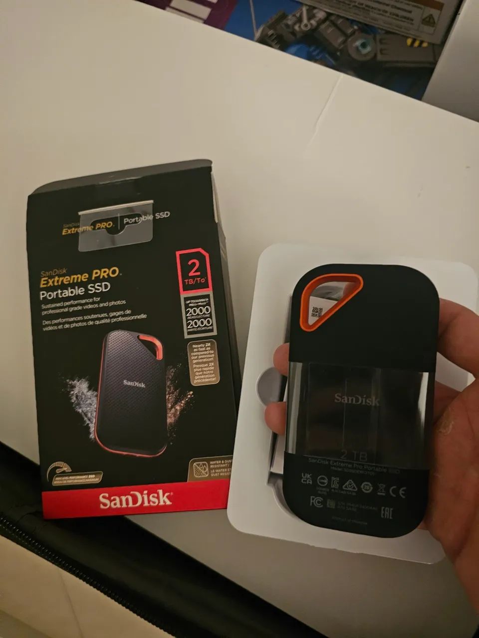 SSD Externo SanDisk 2TB Extreme Pro 2000MB/s - Novo - Foto 2
