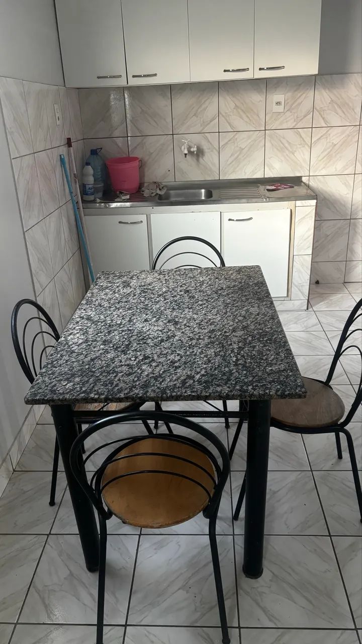 Mesa de marmore