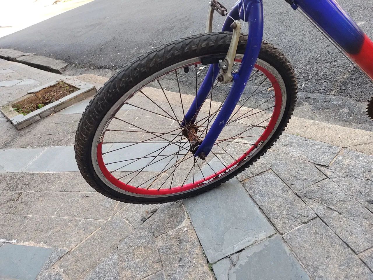 Biciceta aro 24 - Foto 3