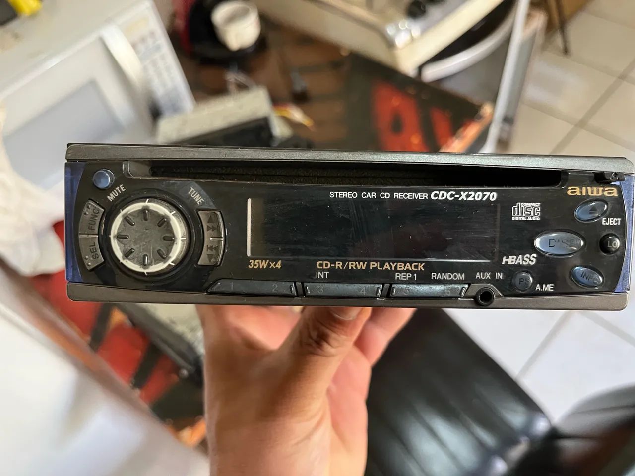 Rádio de carro antigo aiwa