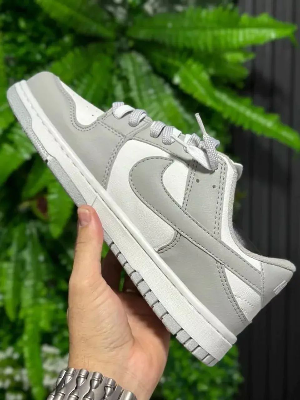 Nike Dunk Low Cinza/Branco Unissex - Foto 5