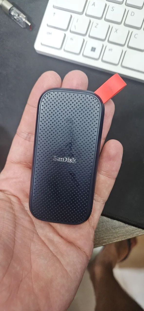 SSD Externo 1TB Sandisk - Foto 2