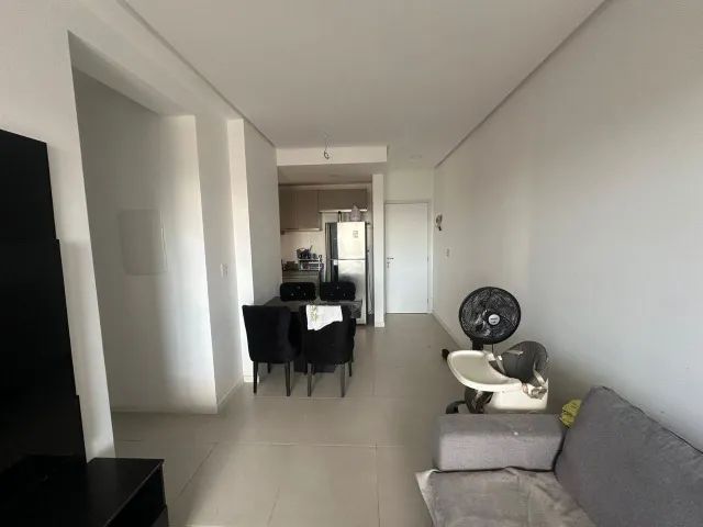 Apto, 62m², 2/4, 2 vgs no Ed. Montfort - Foto 2