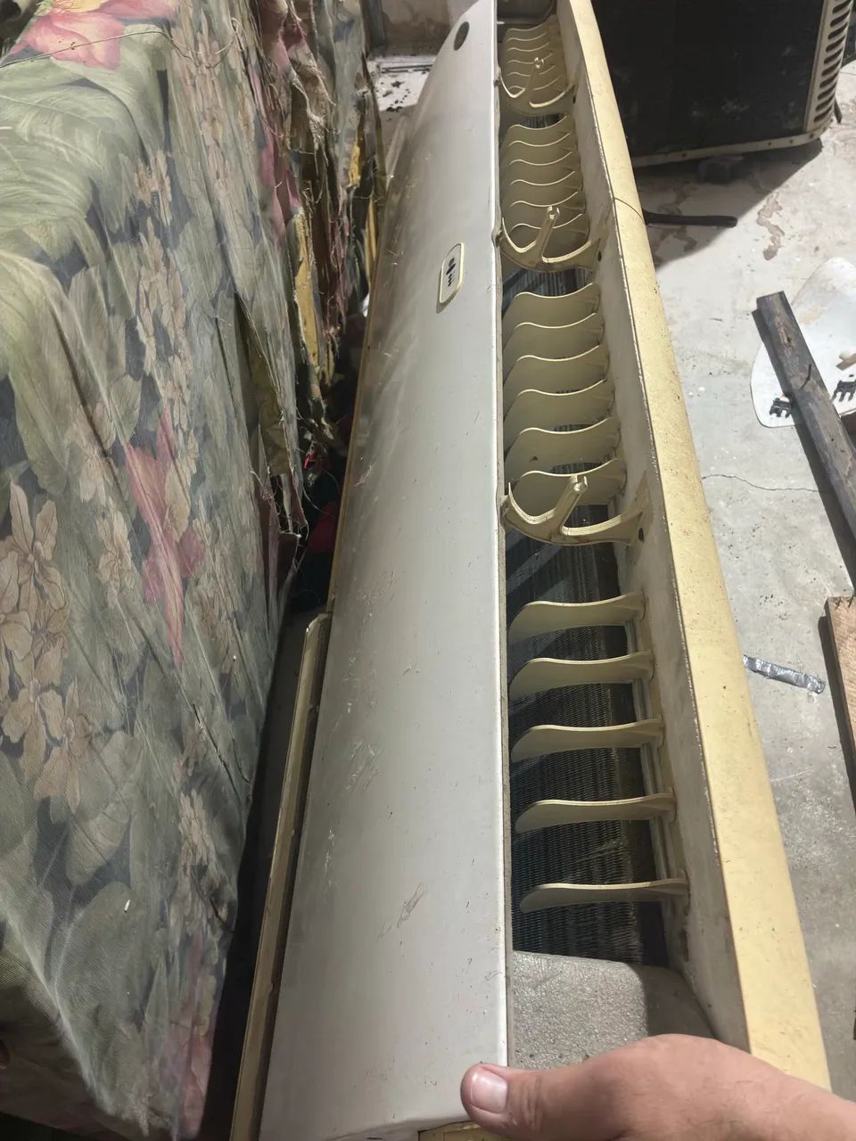 Vendo ar condicionado piso teto 60000btus - Foto 2