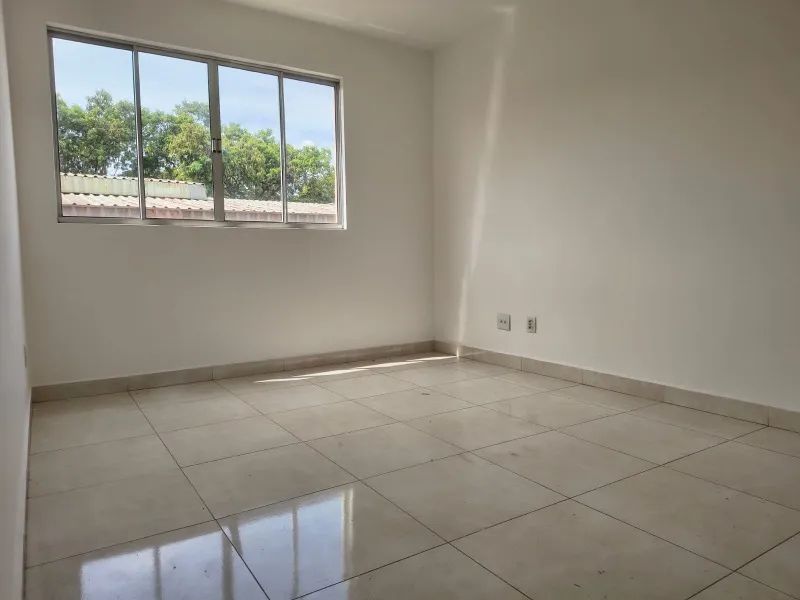 Imperdível oportunidade de compra de apartamento de 3 quartos com suíte e 2 vagas de garag - Foto 4
