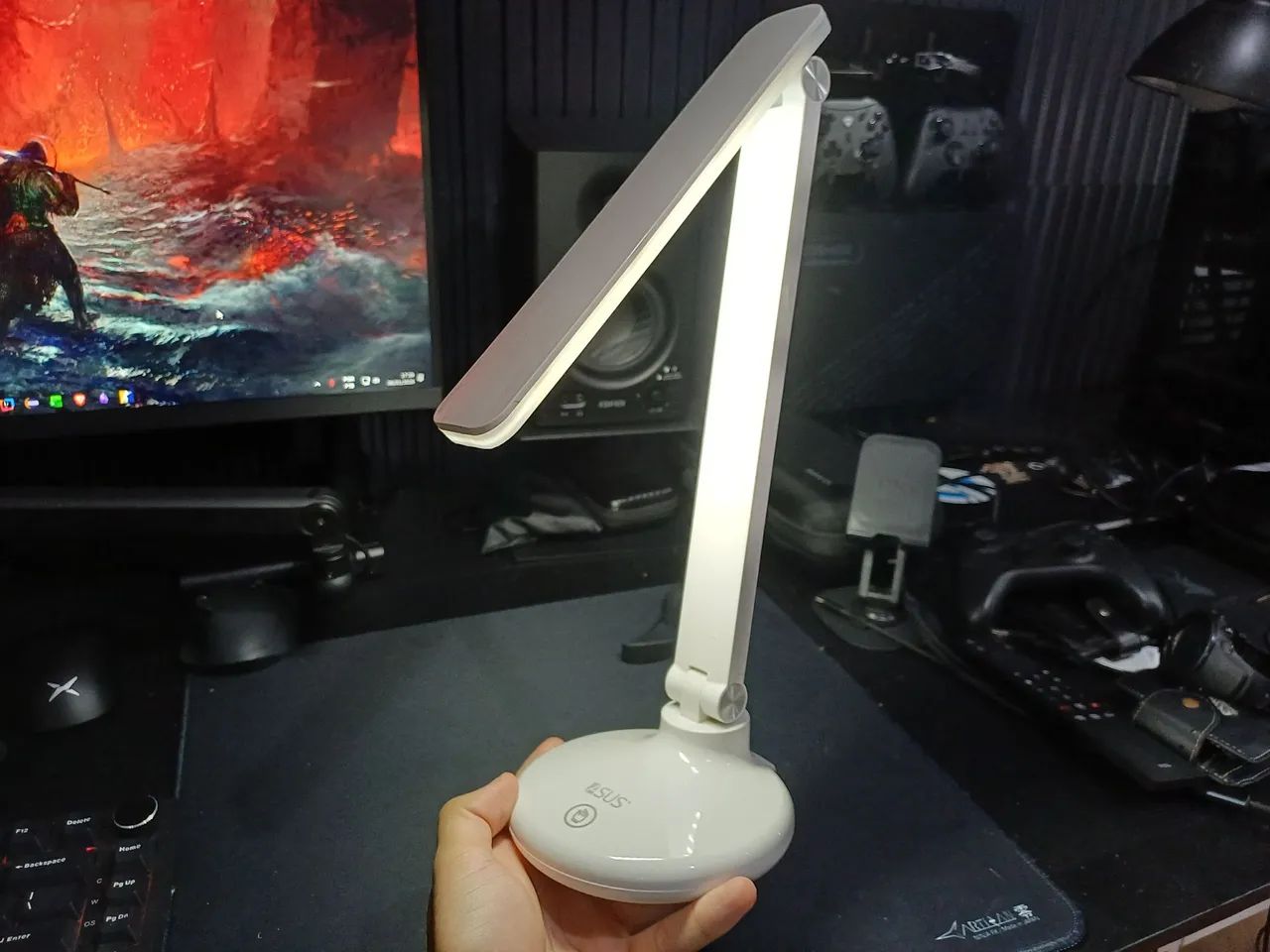Luminária / Abajur / Luz portátil recarregável com 3 tons de luz ASUS - Foto 2