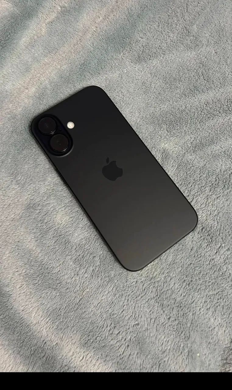 IPhone 16 Black  - Foto 5