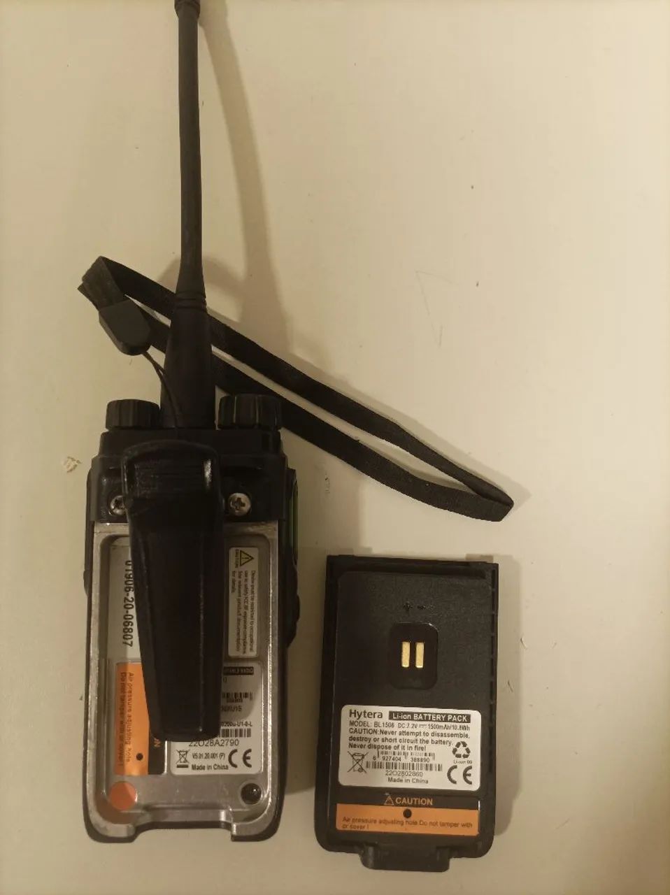 Rádio Hytera BD 506 UHF  - Foto 3