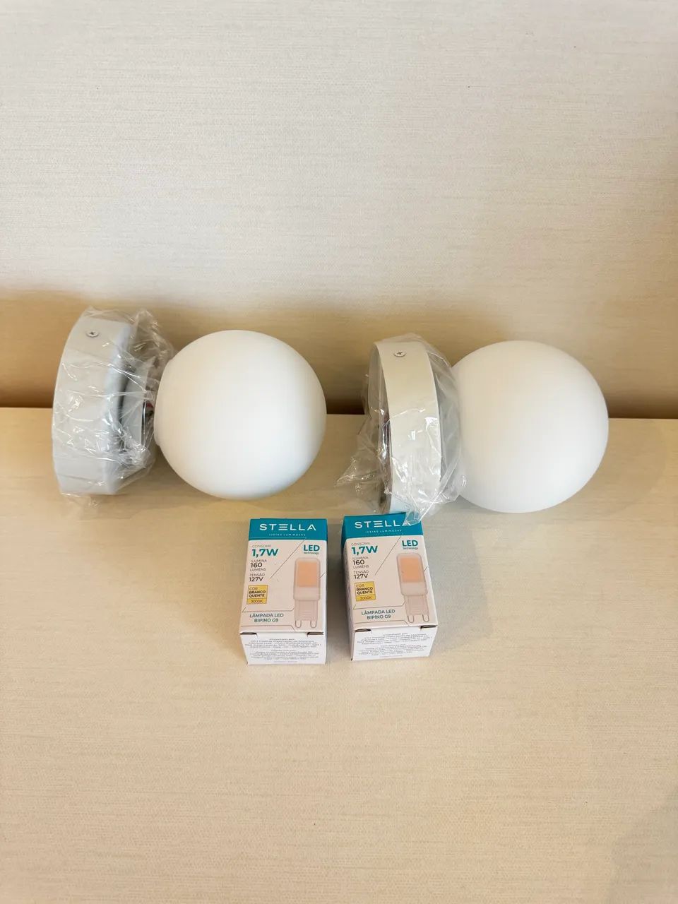 Kit com 2 arandelas Plafon Bola - Foto 3