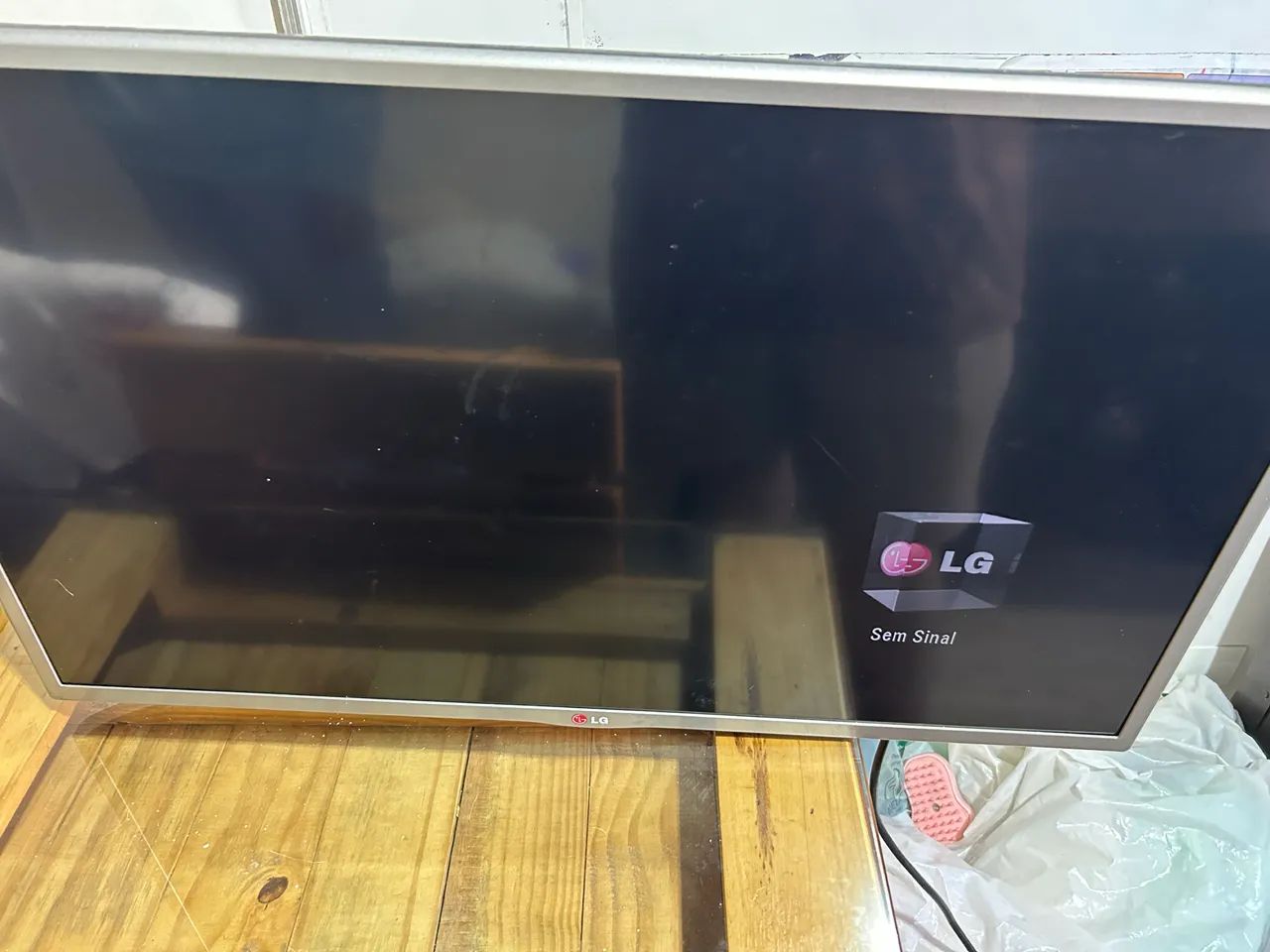 TV LG 32 POL  - Foto 3