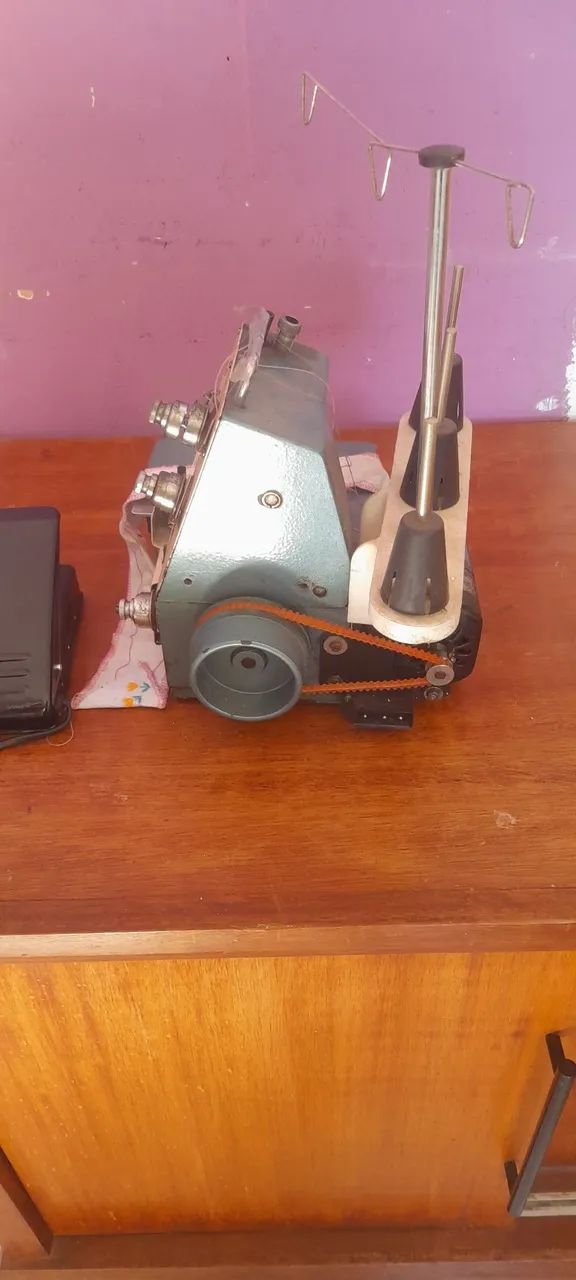 Vendo máquina Ovelok semi industrial  - Foto 2