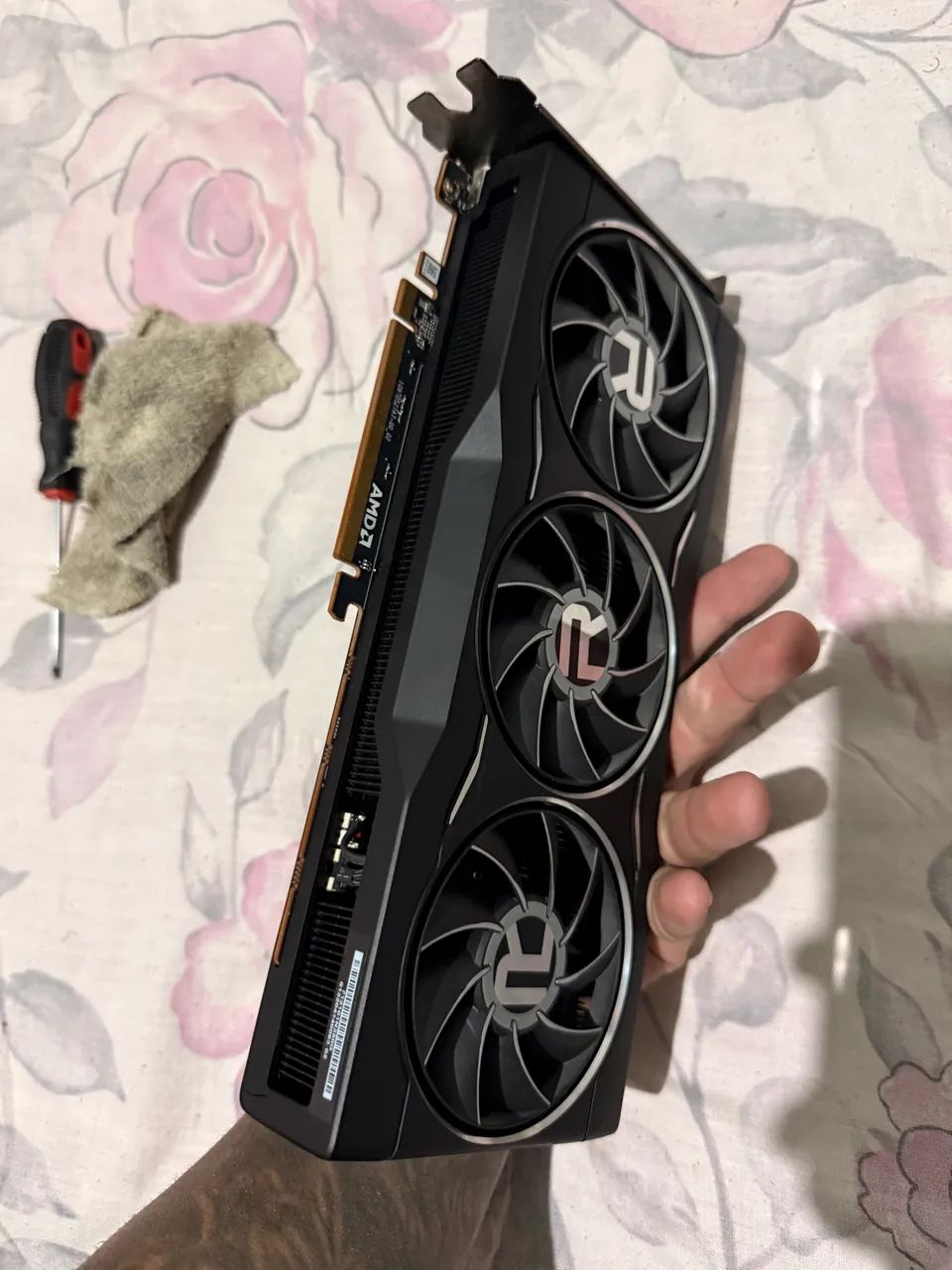 Placa de vídeo RX 6750 xt founders edition - Foto 4