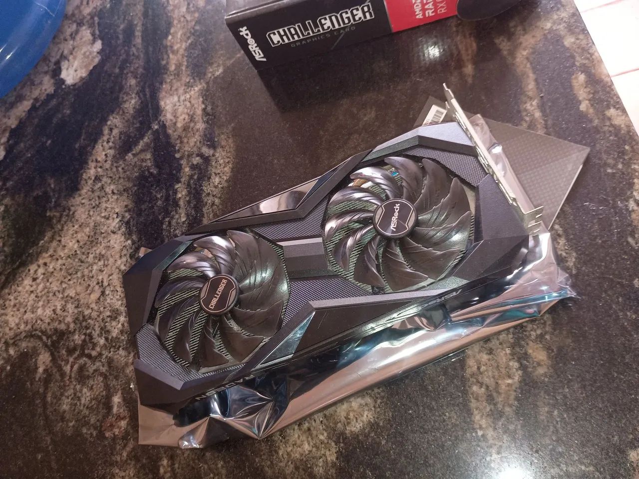 Rx 6600 ASRock  - Foto 3