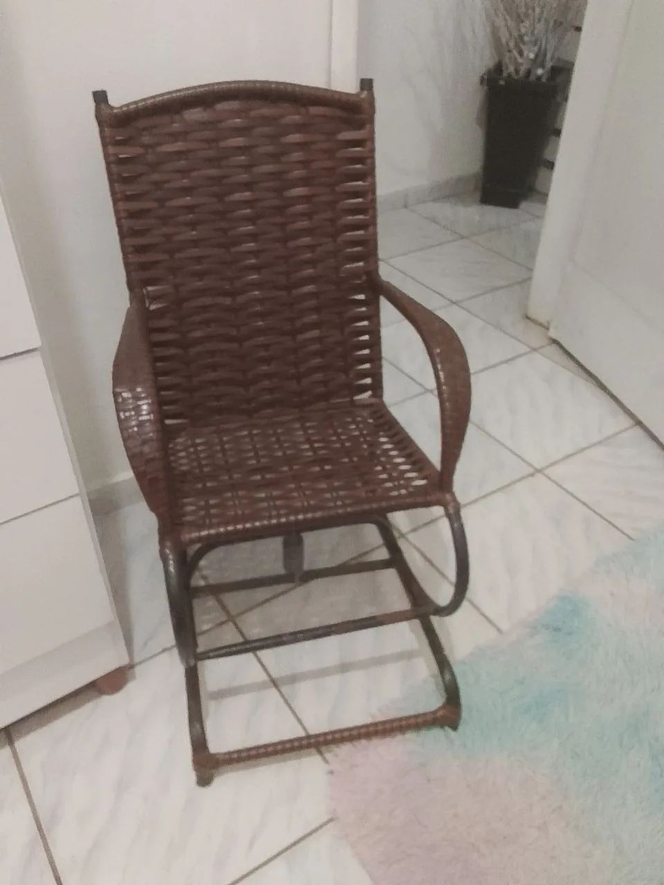Cadeira de balanço infantil 