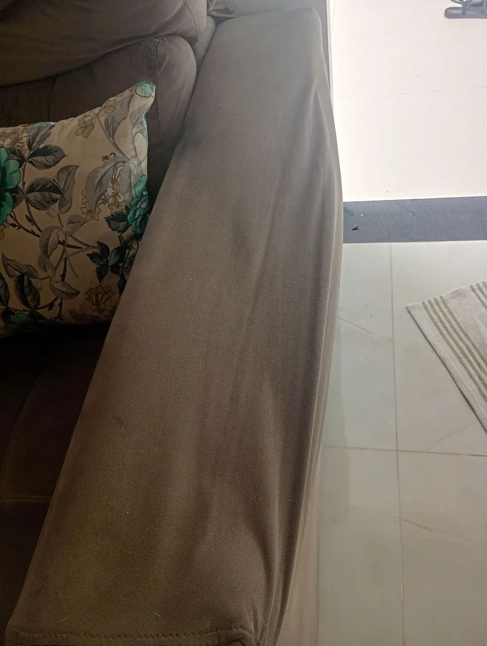 Sofá 2 lugares  - Foto 2