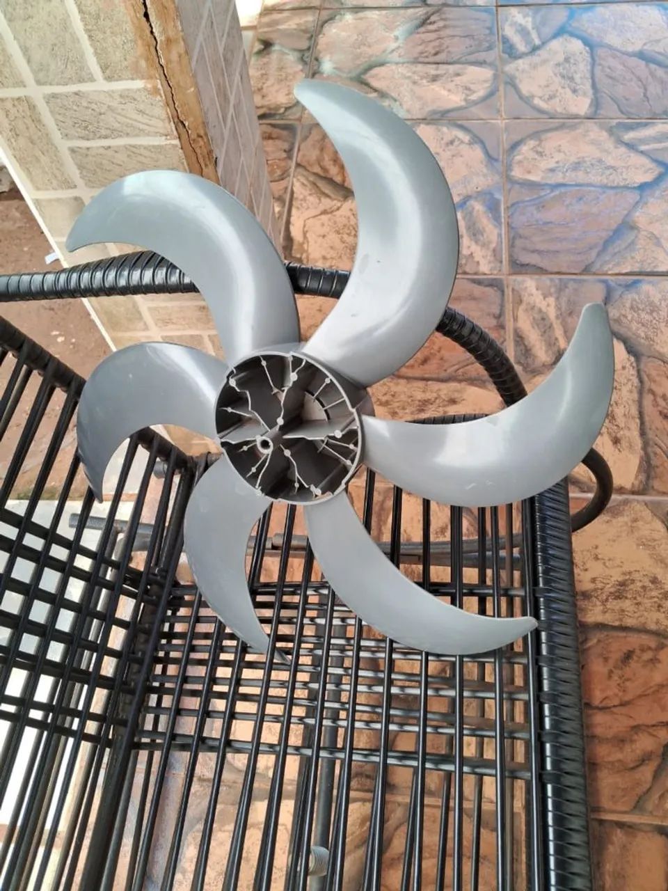 Hélice de ventilador usada - Foto 3