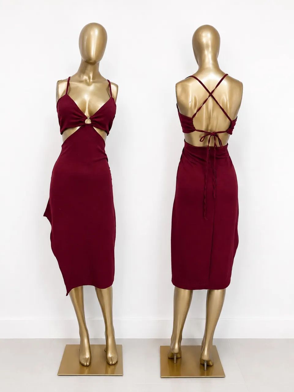 BAZAR ROUPAS USADAS ATÉ R$ 30,00