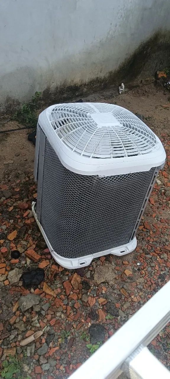 Troca de compressor de ar condicionado e manutenção em ar condicionado  - Foto 3