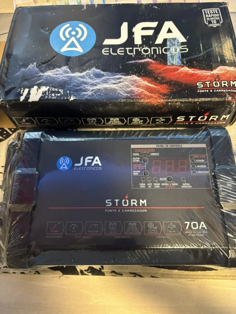 Fonte Jfa Storm Modelo Com 70 Amperes Para Carro