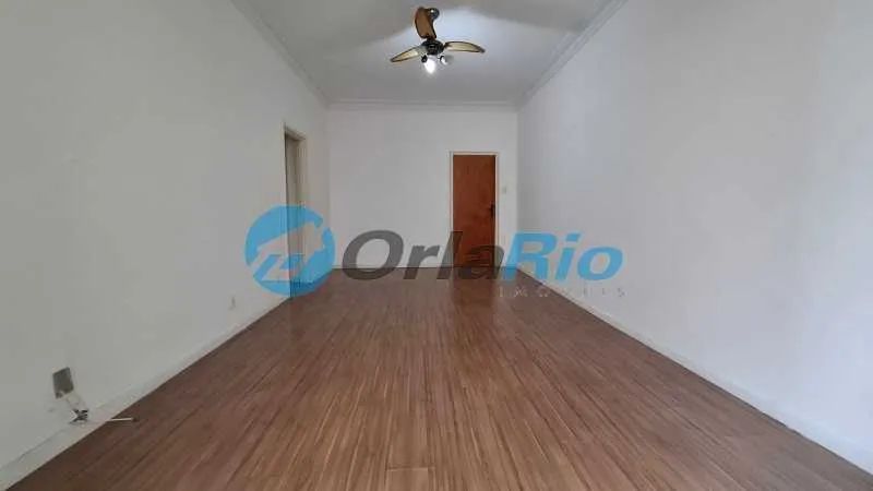 2 QUARTOS , VARANDA FECHADA E DEPENDÊNCIAS NO LEME. - Foto 2