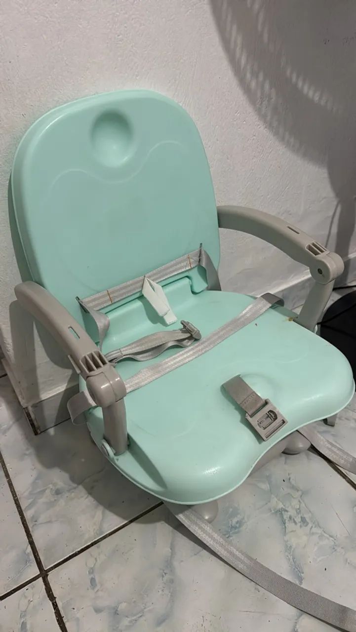 Cadeirinha de alimentação bebê