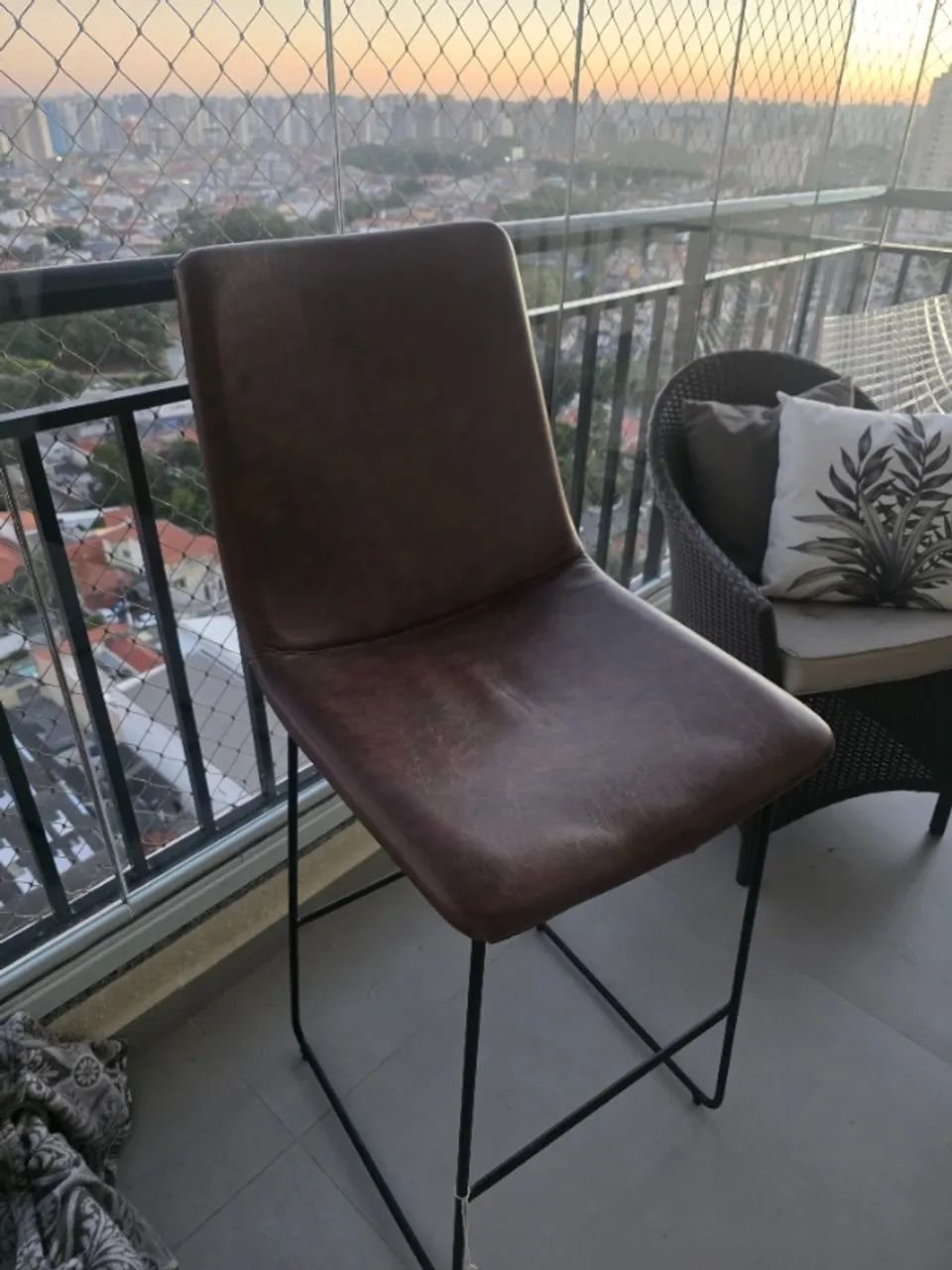 Banqueta estilo industrial 
