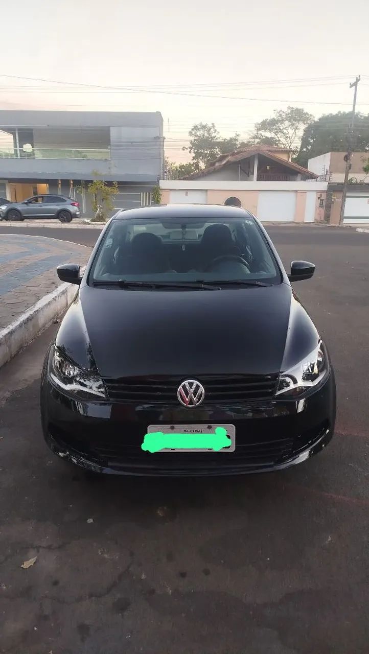 Volkswagen Voyage 2013