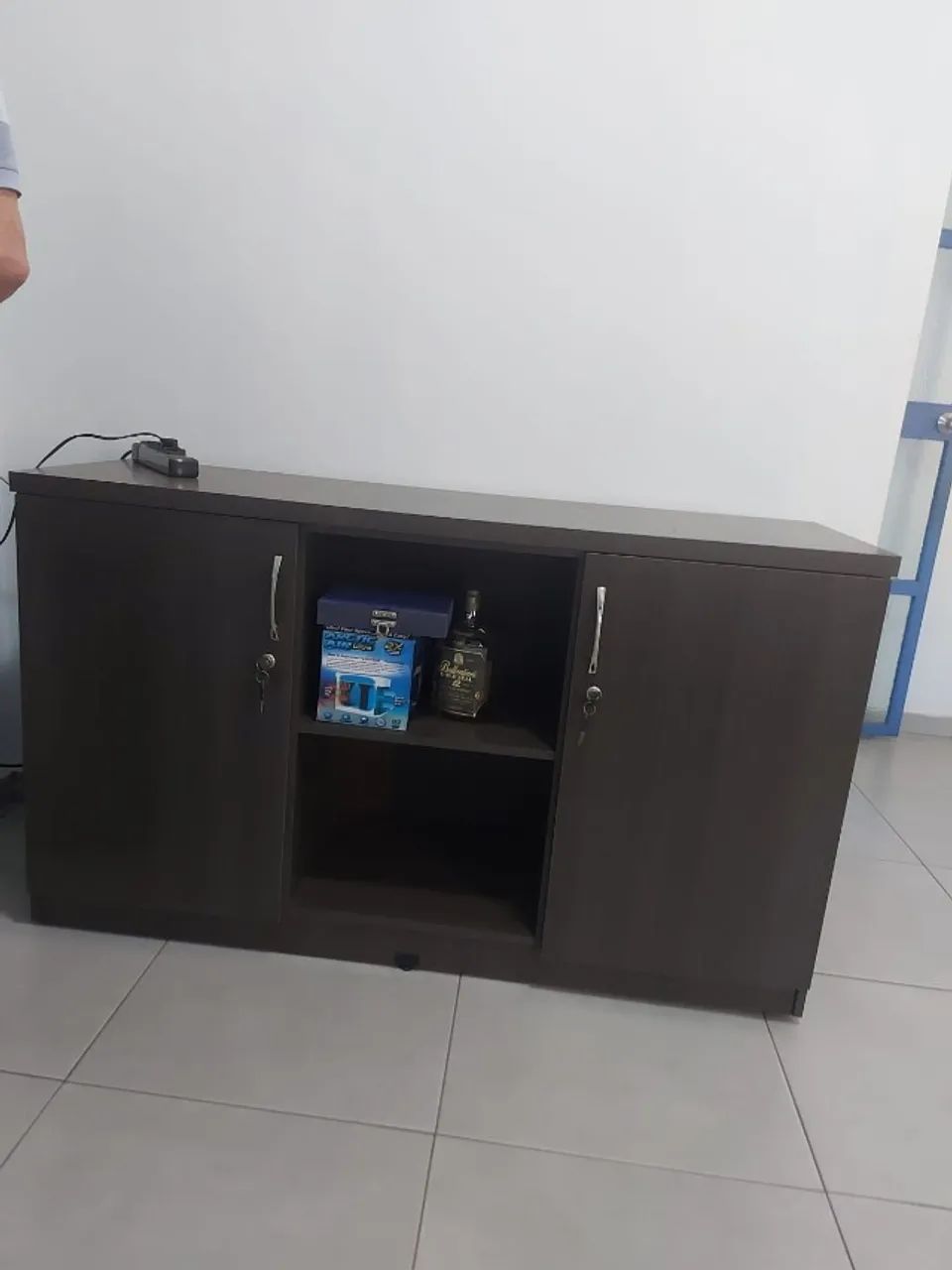 mesa em L com 2 gaveteiros - Foto 4