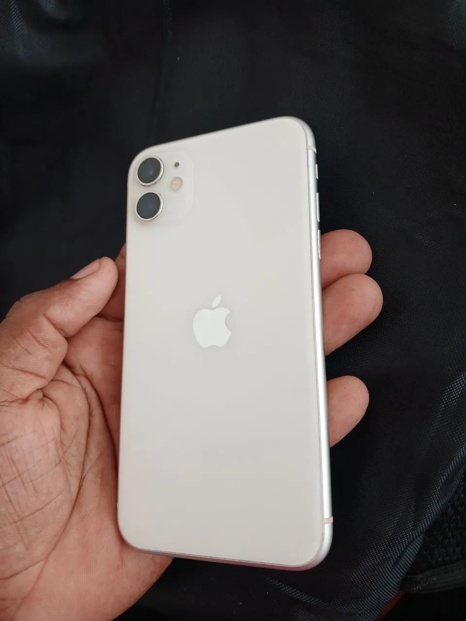Iphone 11 Branco em perfeitas condições  - Foto 2