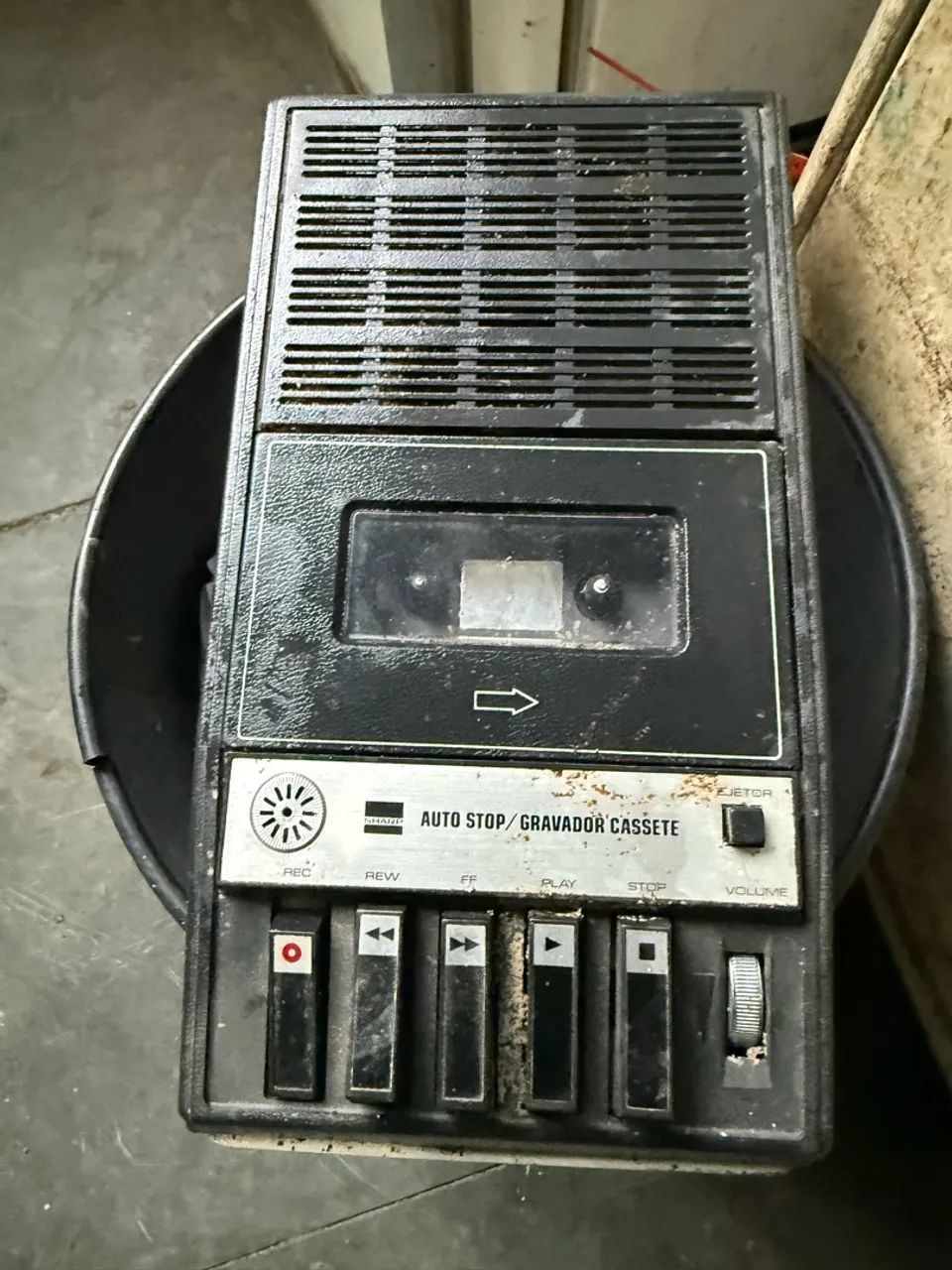 Gravador cassete Sharp 