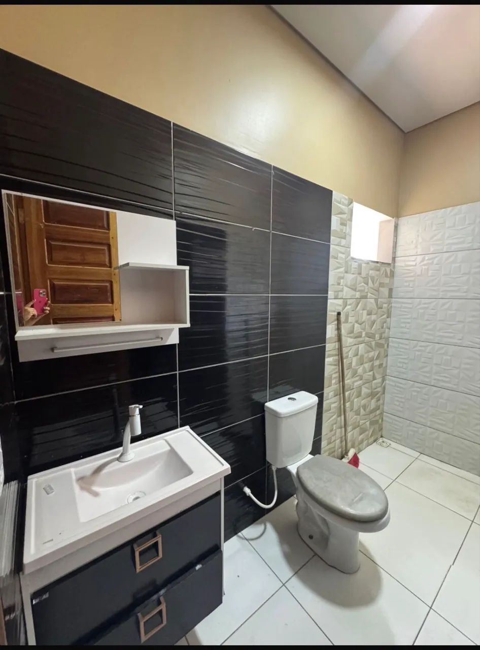 Vendo casa com galpão e apartamento  - Foto 2