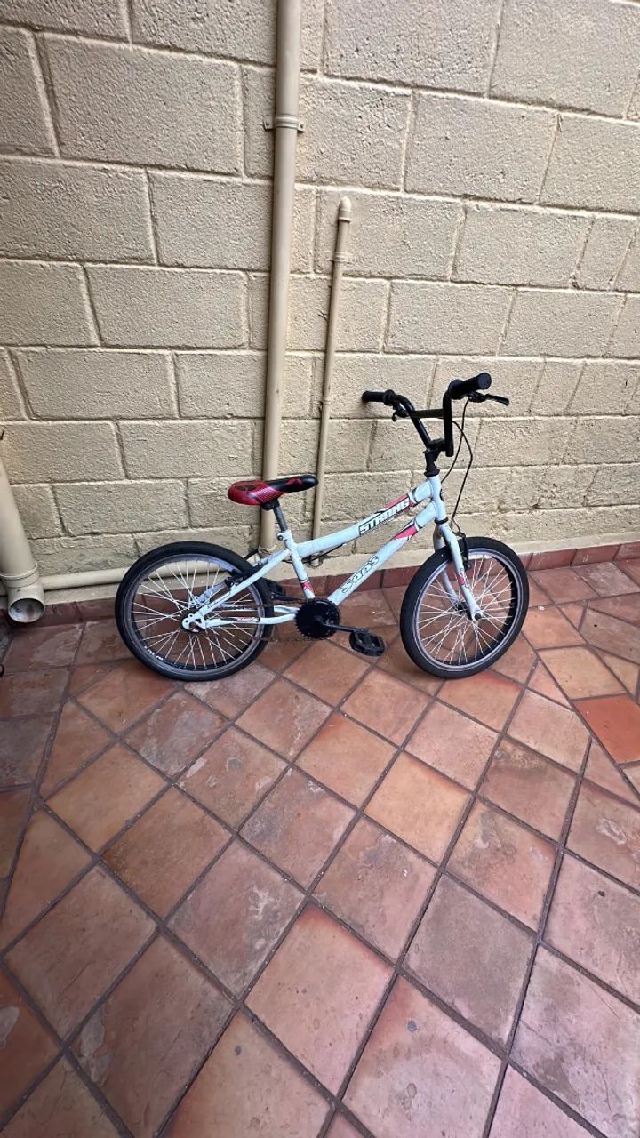 Bicicleta aro 20 BMX/cross da String usada - Foto 2