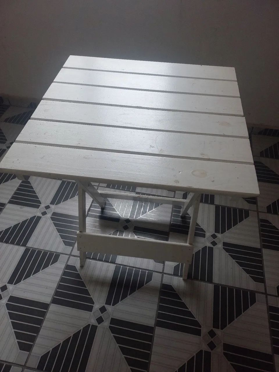 Mesa Dobrável de Madeira 