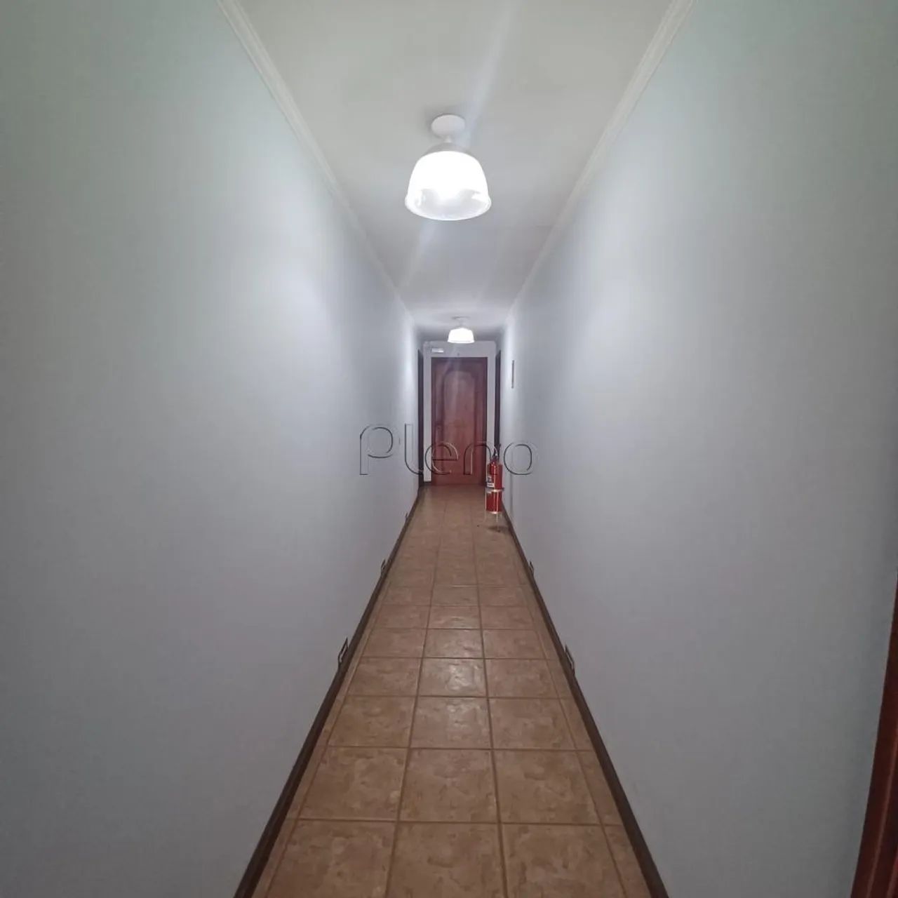 Sala para alugar em Valinhos, Vila Martina, com 70 m² - Foto 7