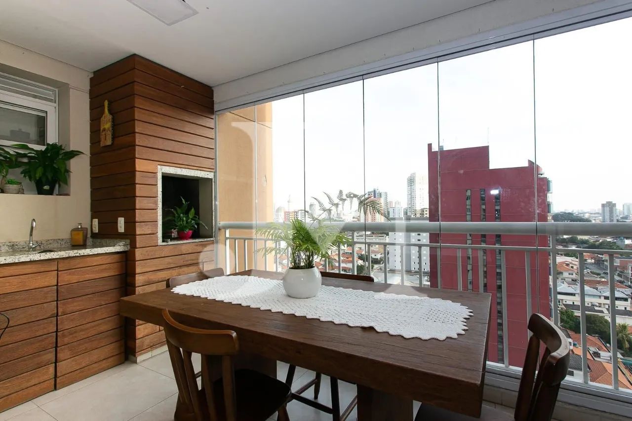 Apartamento Padrão de 98m², 2 Dormitórios, todos Suítes e 4 Vagas no Condomínio Edifício L