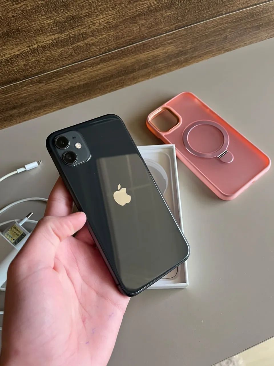 iPhone 11 - Nunca aberto 