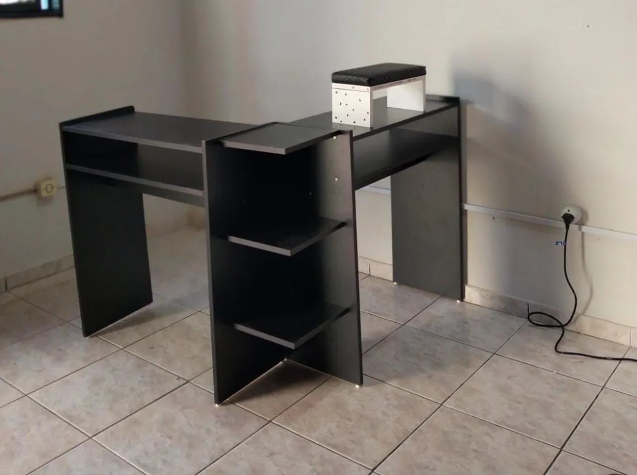 Mesa de canto 