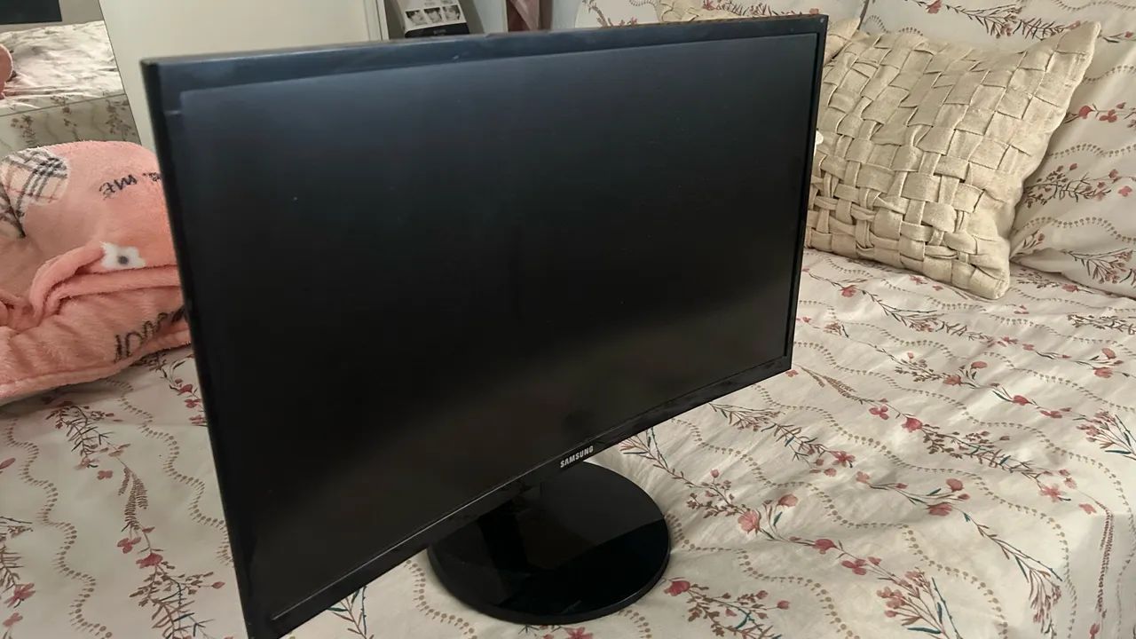Monitor Samsung C24F390FHL (24 polegadas curvo) - Foto 4