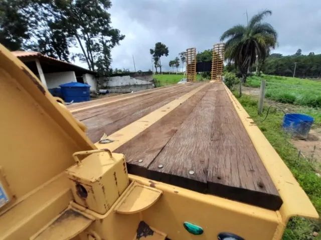ITAÚNA MG - CARRETA PRANCHA ANO 2020/2021 - 03 EIXOS - Foto 4