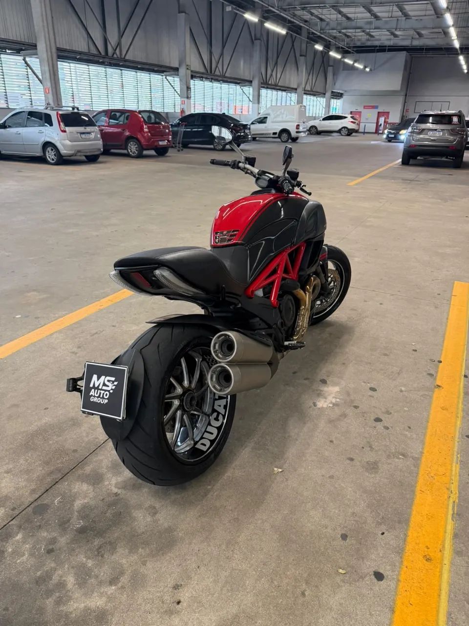 Ducati Diavel Carbon 2013