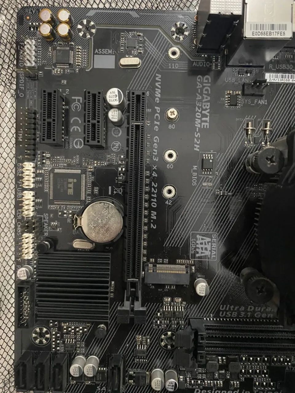 Kit AMD Ryzen 5 1500 + Placa Mãe Gigabyte A320M