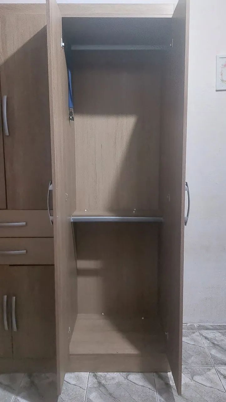 Guarda-Roupa de Solteiro - Ótimo Estado - Foto 2