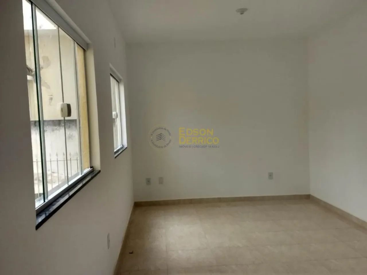 Salas Comerciais para Locação, Centro - Pindamonhangaba