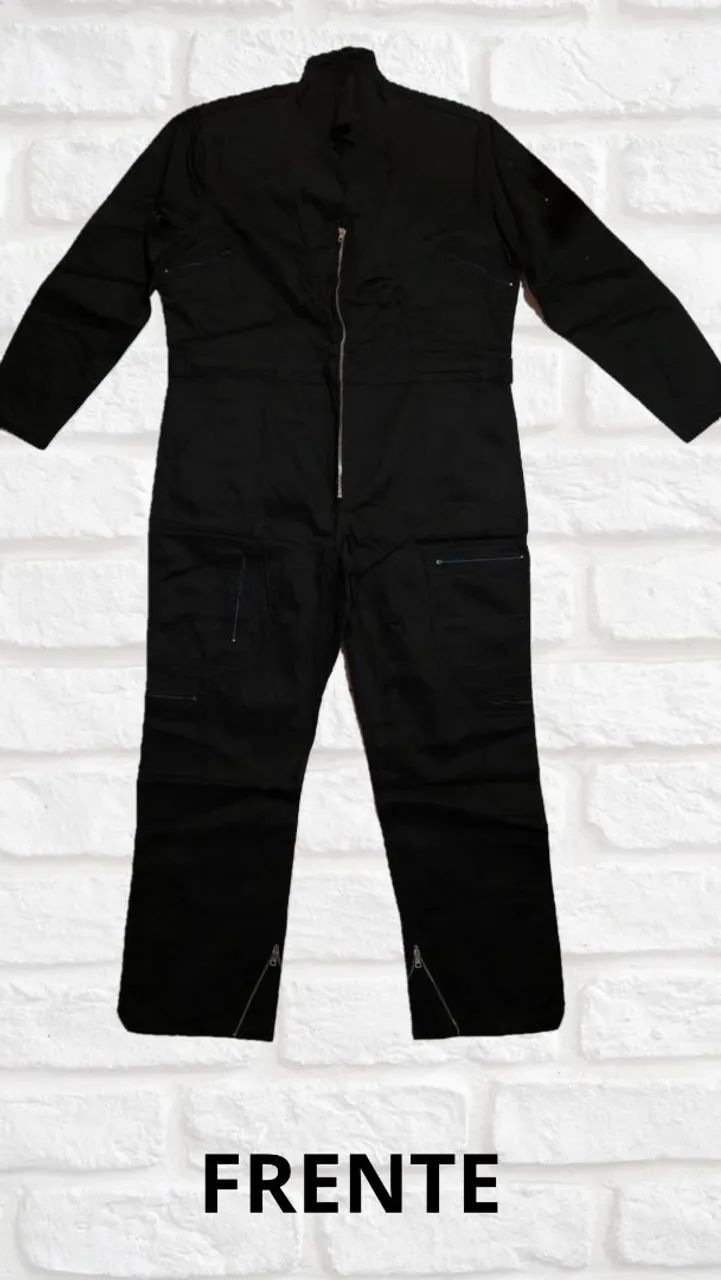 Vende-se Macacão Profissional