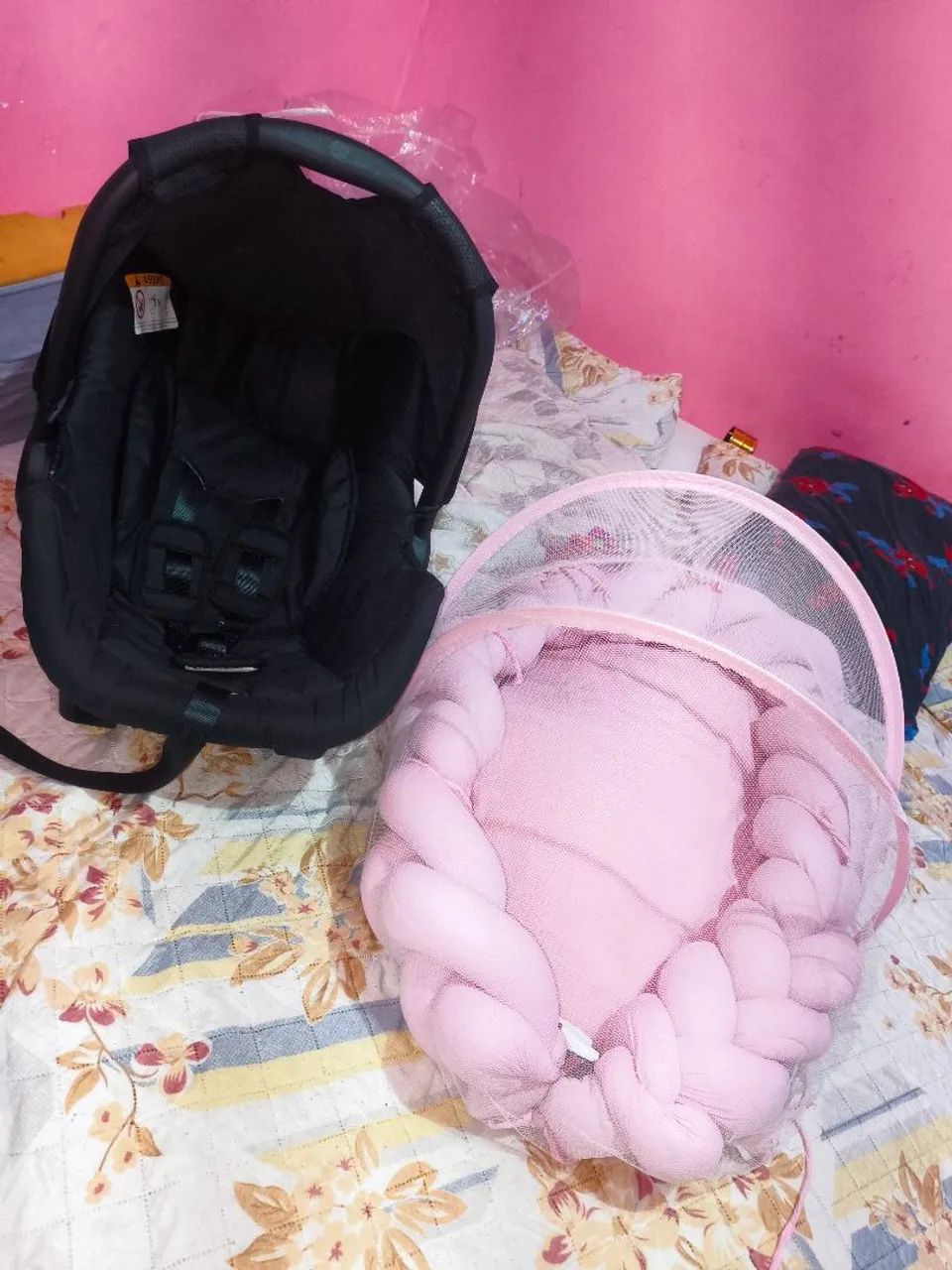 Bebê conforto e ninho 