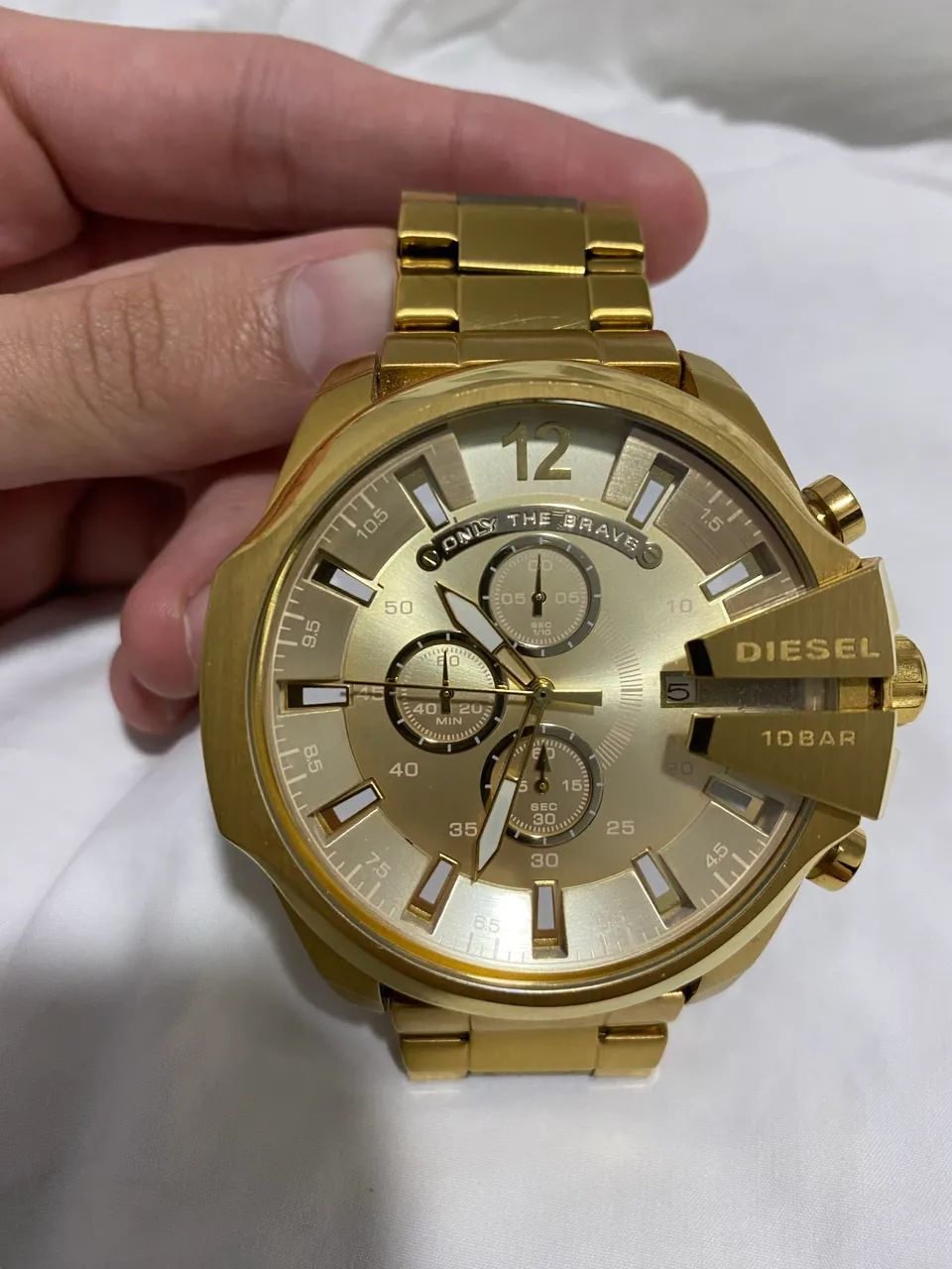 Relógio diesel 10bar dourado 