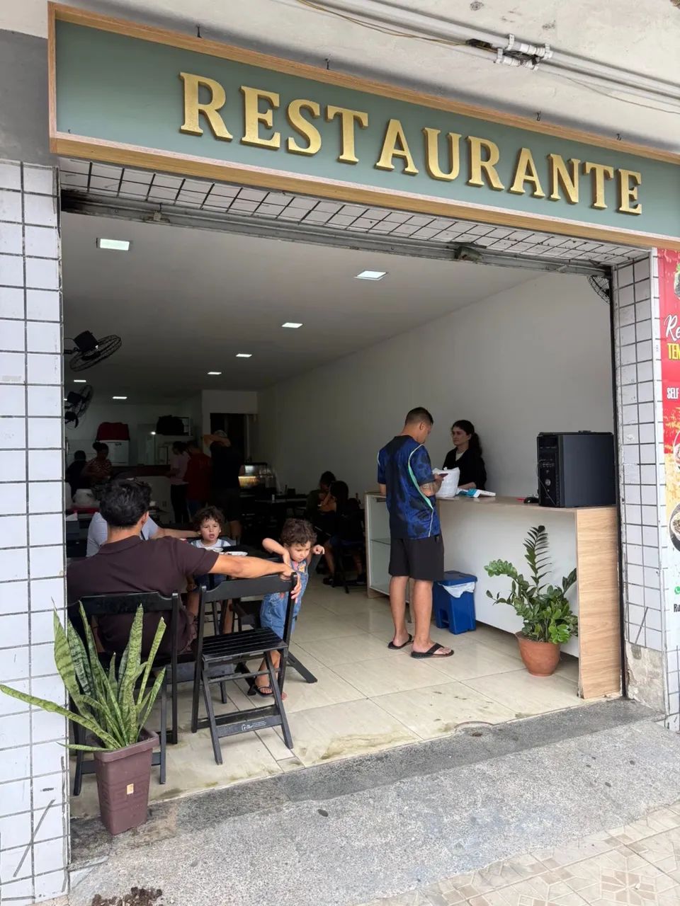 VENDO/PASSO PONTO RESTAURANTE 