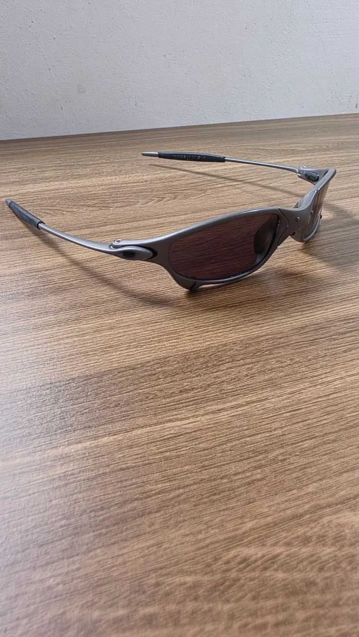 óculos de sol lupa Oakley juliete vintage metal - Foto 2